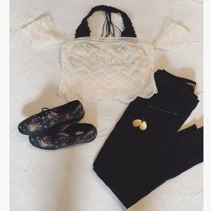 Victoria secret lace top *FLASH SALE*